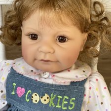 Lee Middleton “Cought in the Cookie Jar”