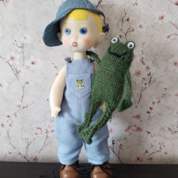 Продолжение темы с куклой Володькой.