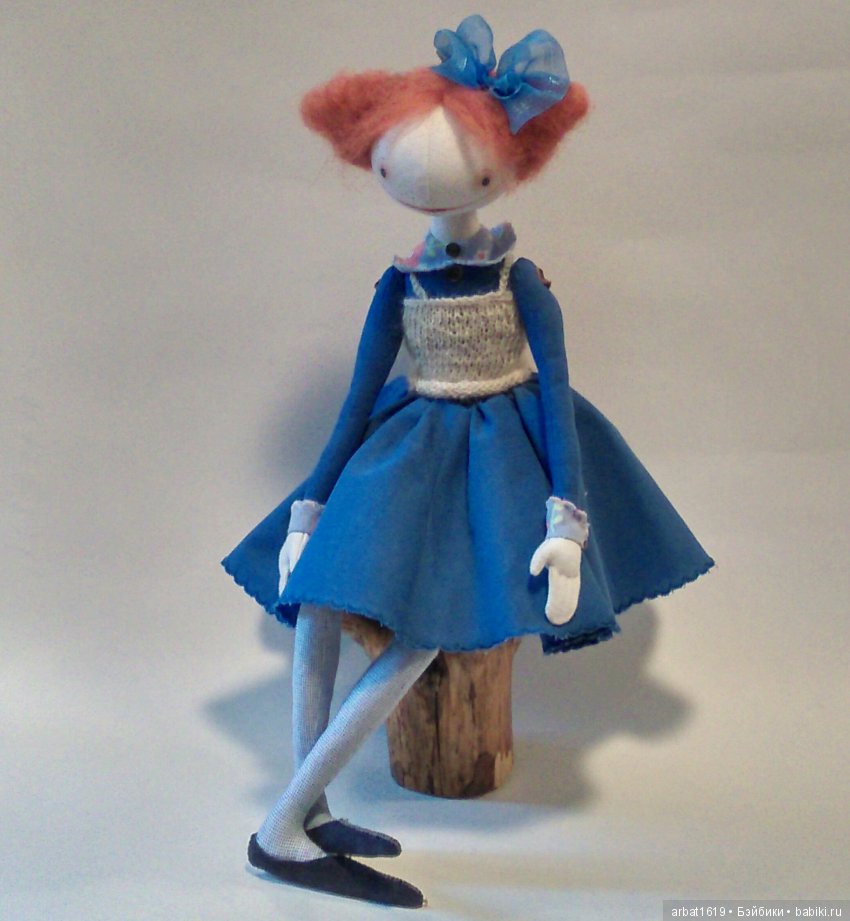 Куколка Голубая Бусинка