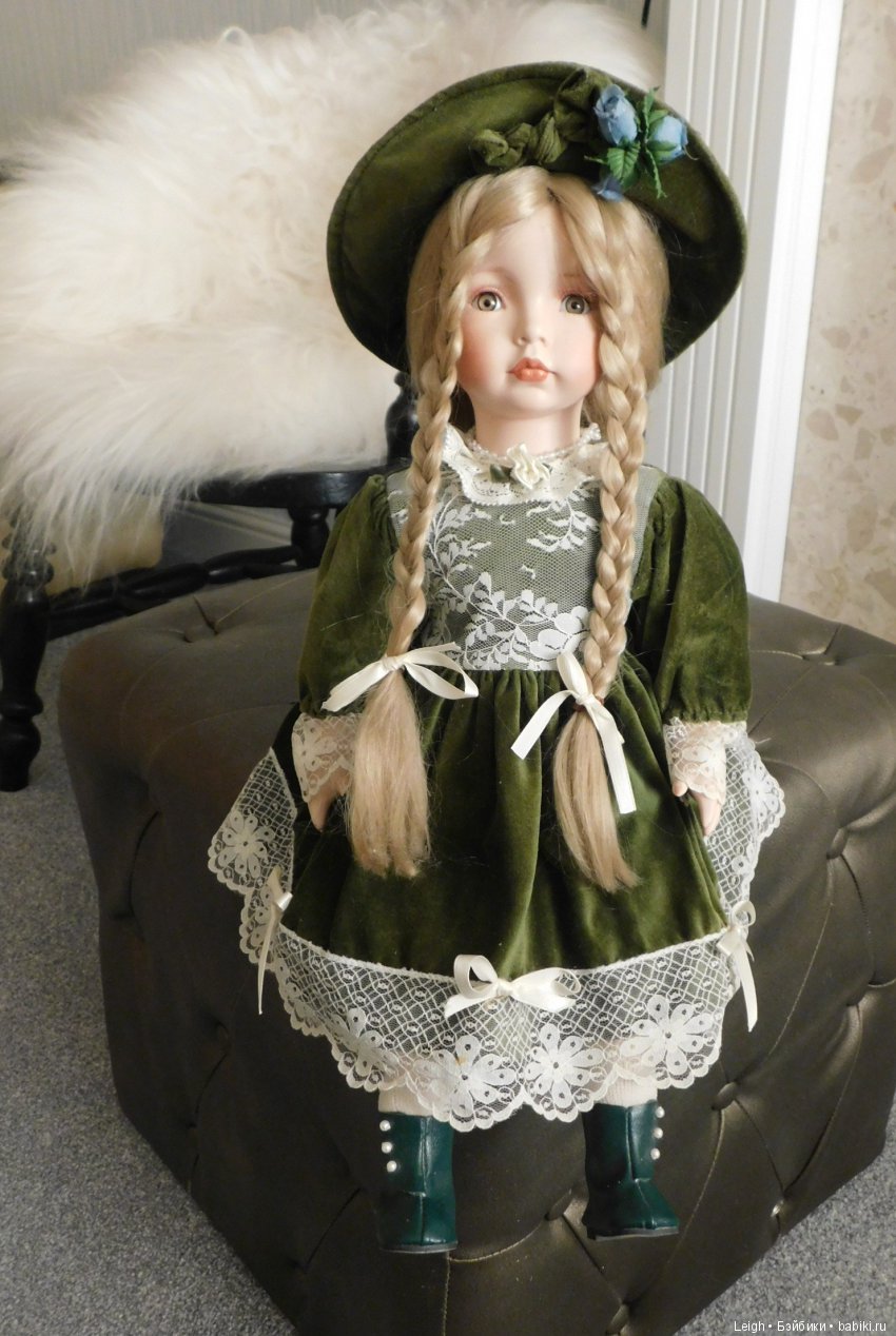The Knightsbridge Collection, кукла Люба
