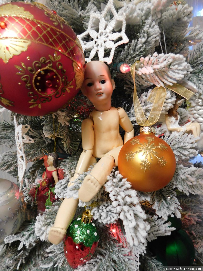 Уна и елка — Антикварные куклы Armand Marseille (AM): молд 390