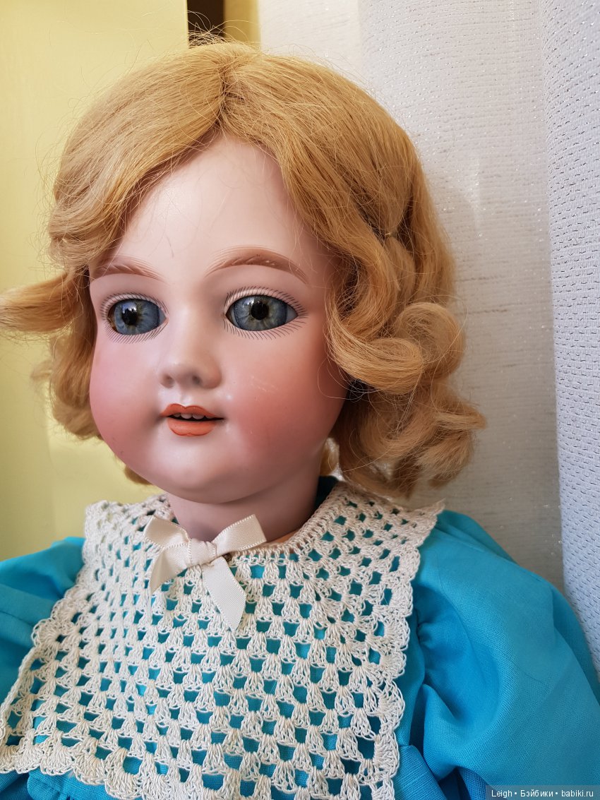 Гостья из Прошлого, Вероника