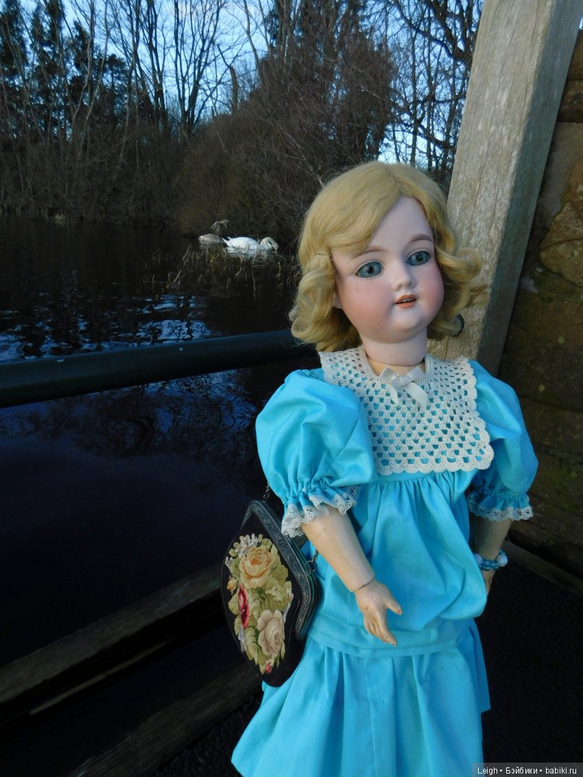 Гостья из Прошлого, Вероника