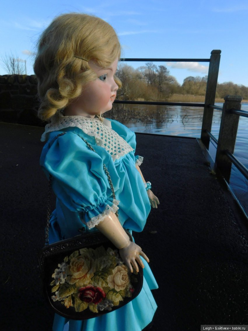 Гостья из Прошлого, Вероника