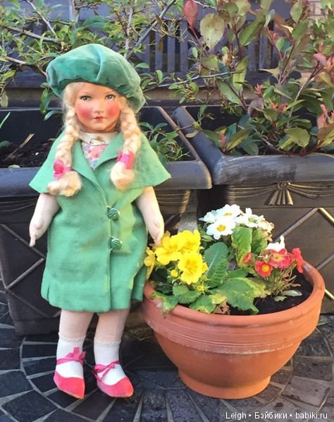 Британские антикварные куклы Dean's Rag Book Company