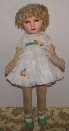 Британские антикварные куклы Dean's Rag Book Company