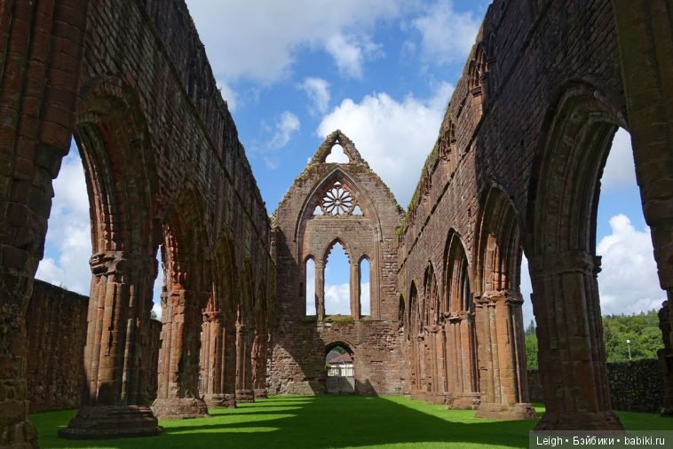 Чужестранка — Антикварные куклы SFBJ (Франция): Jumeau