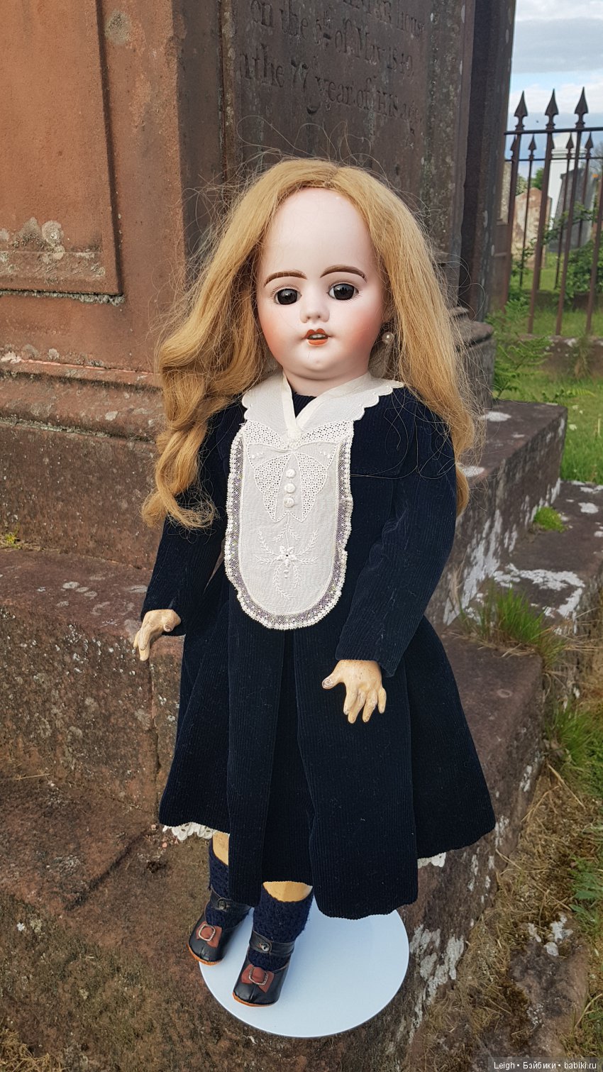 Чужестранка — Антикварные куклы SFBJ (Франция): Jumeau