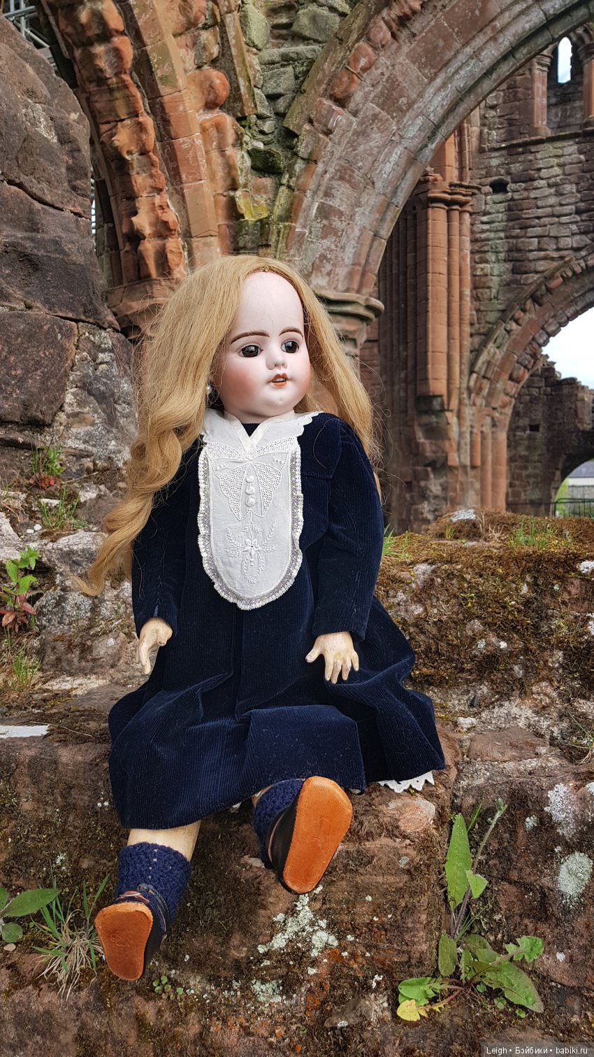 Чужестранка — Антикварные куклы SFBJ (Франция): Jumeau