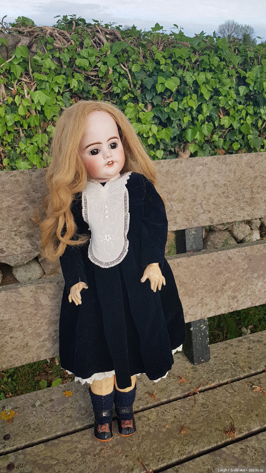 Чужестранка — Антикварные куклы SFBJ (Франция): Jumeau