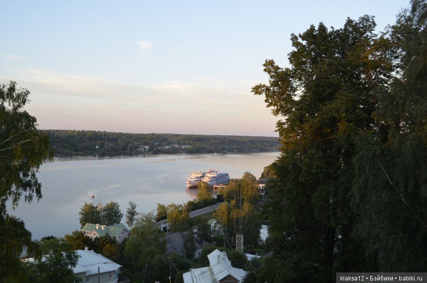 Один вечер в Плесе. Первое путешествие Дашульки (COVA)