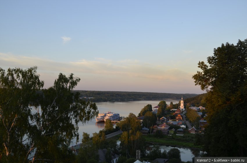 Один вечер в Плесе. Первое путешествие Дашульки (COVA)