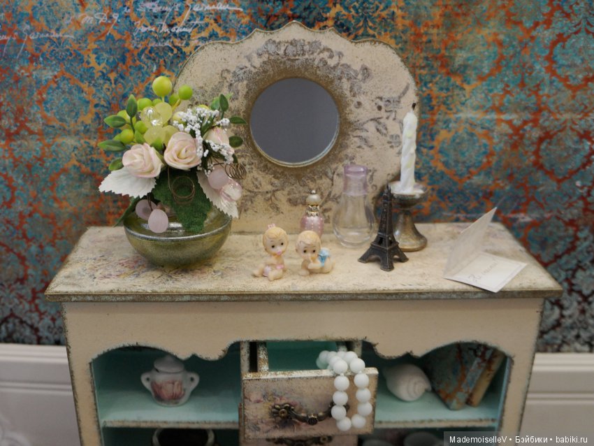 Изысканная гостиная для маленьких леди