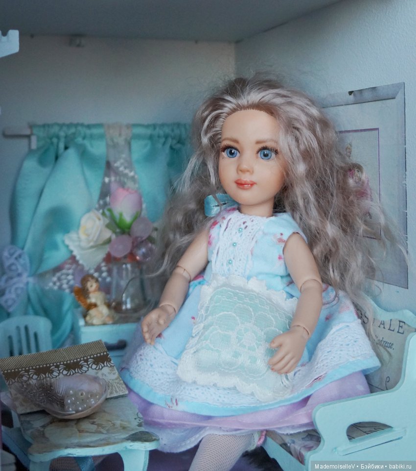 Алиса в Зазеркалье. Сказка в картинках (по мотивам произведений Льюиса Кэрола)