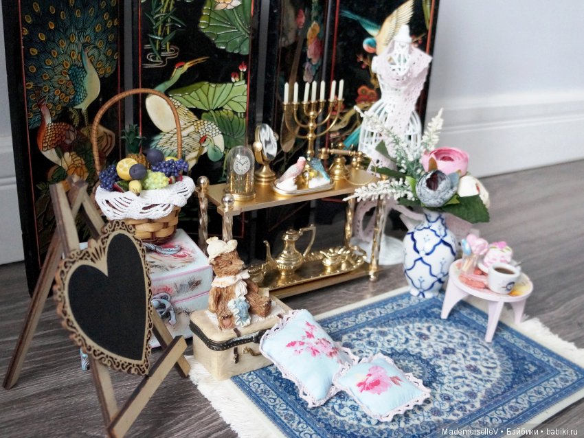 Мастер-класс. Кукольная миниатюра. Винтажный консольный столик
