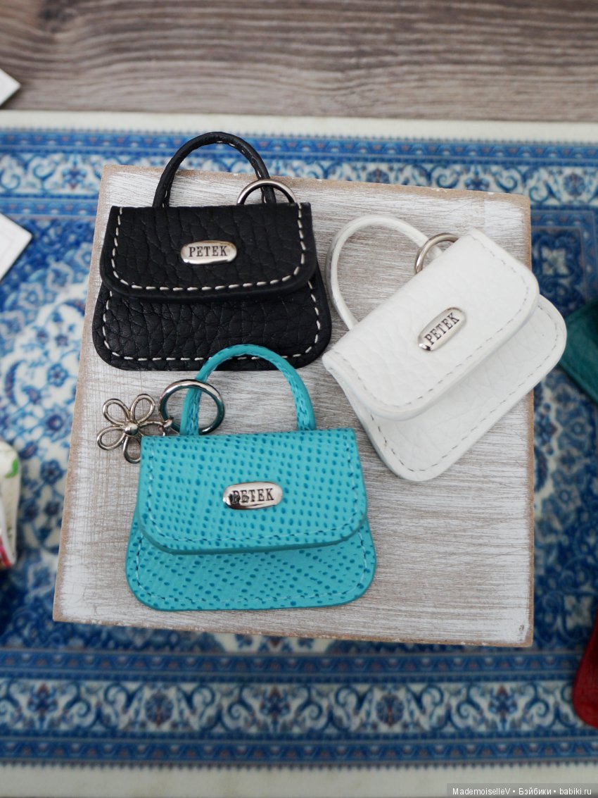 В галантерейном магазине — Зарисовки из кукольной жизни: фотоистории