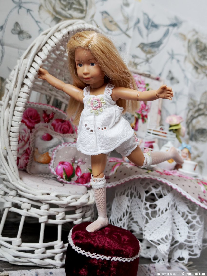 Пока мамы нет дома — Мебель для кукол и домиков: фото