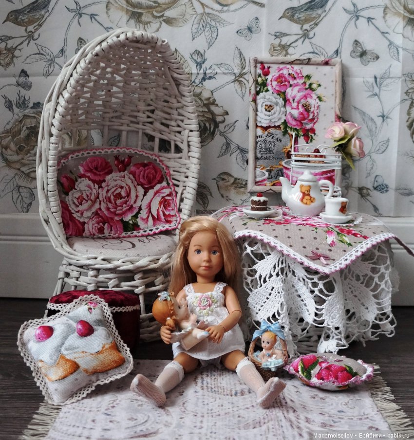 Пока мамы нет дома — Мебель для кукол и домиков: фото