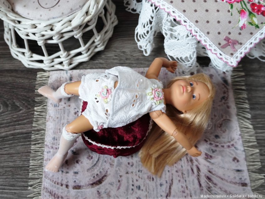 Пока мамы нет дома — Мебель для кукол и домиков: фото