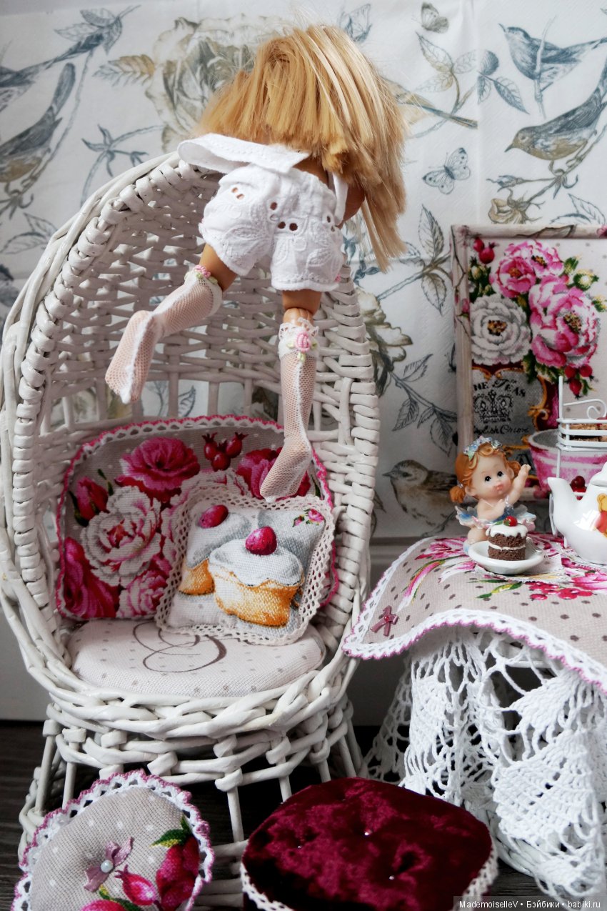 Пока мамы нет дома — Мебель для кукол и домиков: фото