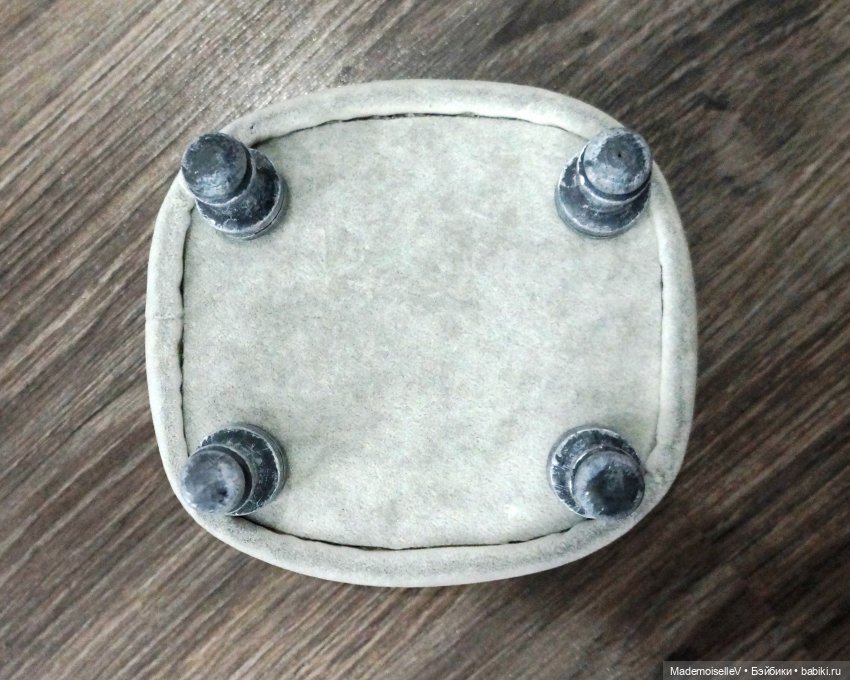 Мастер класс Пуф на деревянных ножках и моё секретное ноу-хау