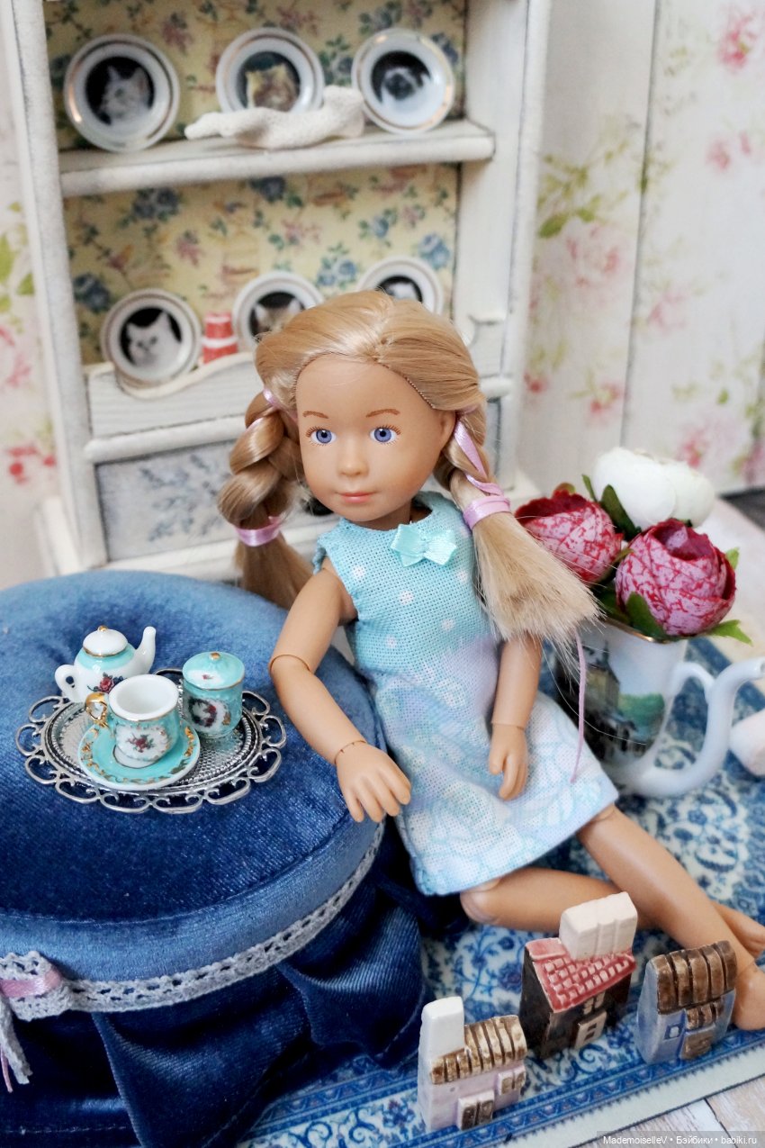 Сервант в винтажном стиле