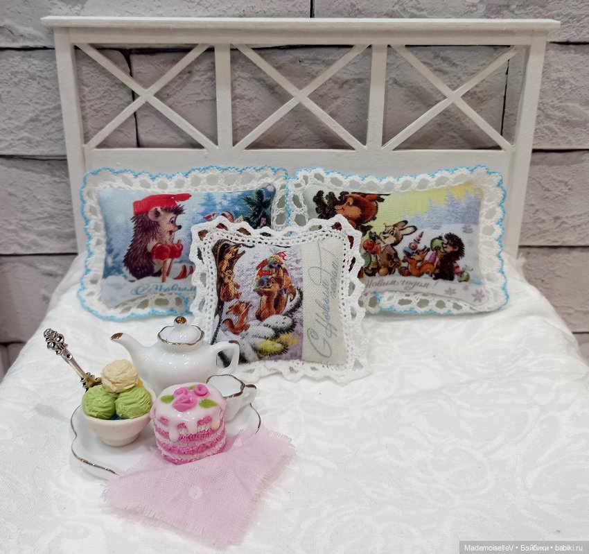 Подушки-открытки — Кукольная миниатюра своими руками: еда