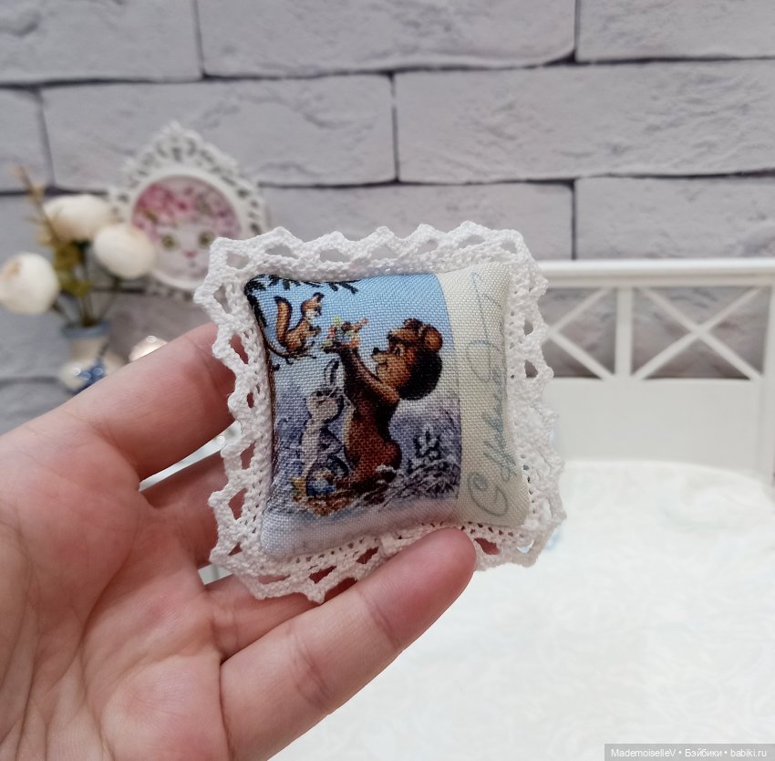 Подушки-открытки — Кукольная миниатюра своими руками: еда