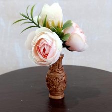 Ваза деревянная резная