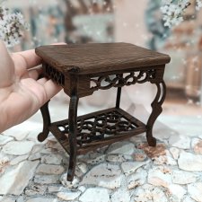 Столик натуральное дерево резное