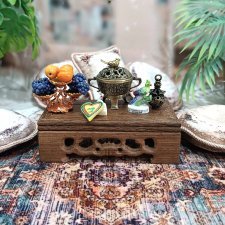 Низкий столик в восточном стиле