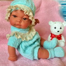 Пупс Baby Doll вне упаковки.