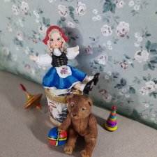 Кукла с Мишкой