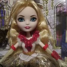 Apple White Ever After High (Thronecoming) от Mattel