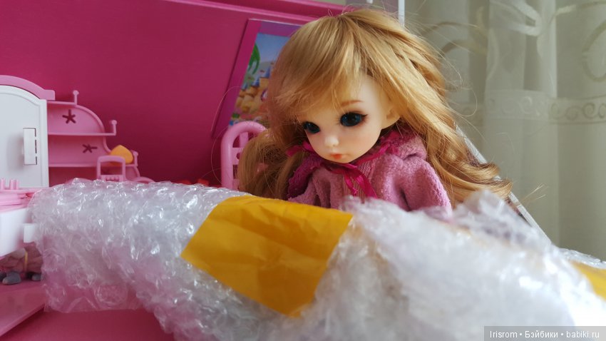 AI и ее друзья. Как развеселить грустного зайчика (фото 4)