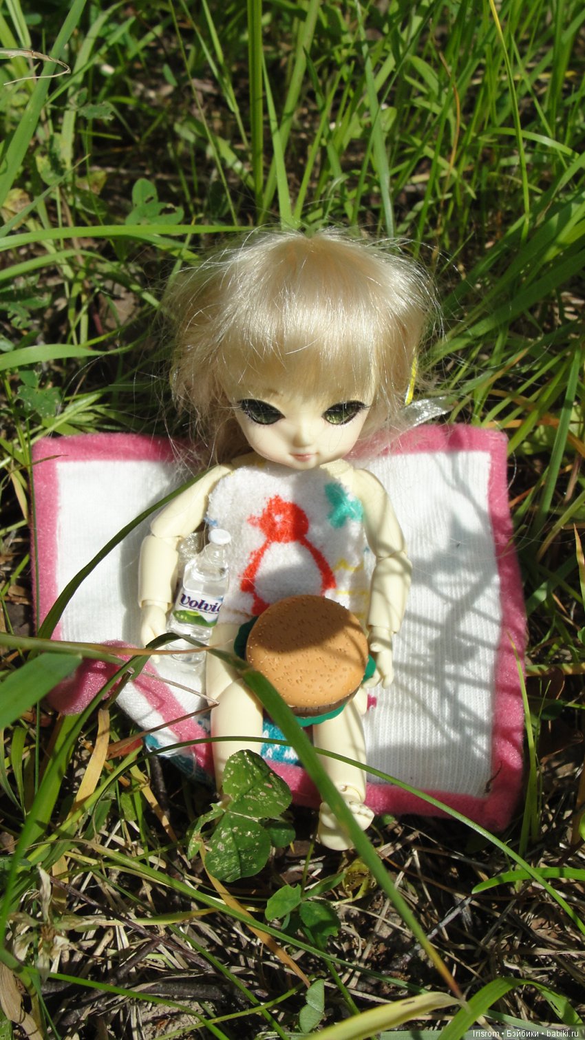 Ai-Ромашка и ее друзья.Репейник на рыбалке