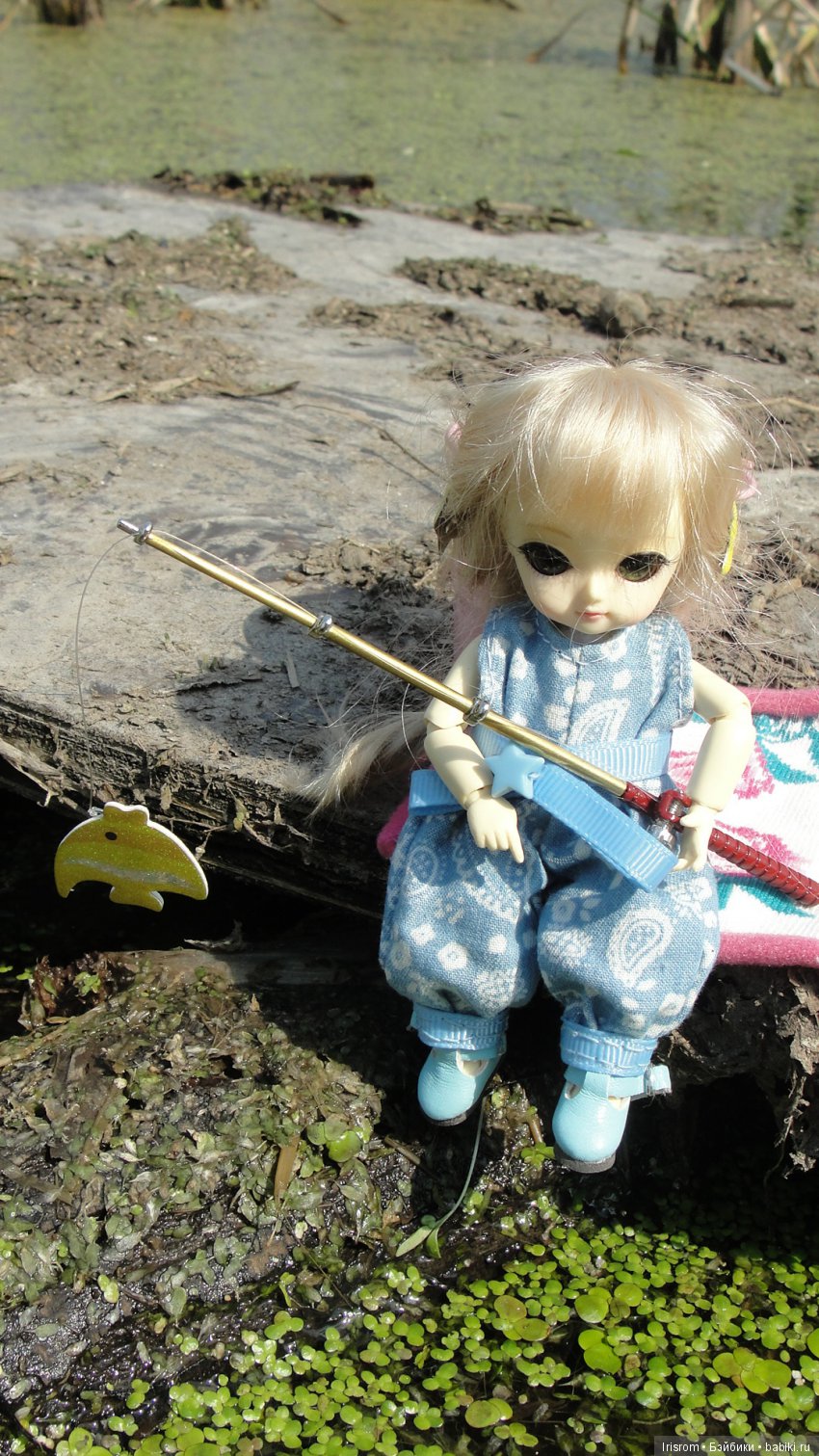 Ai-Ромашка и ее друзья.Репейник на рыбалке