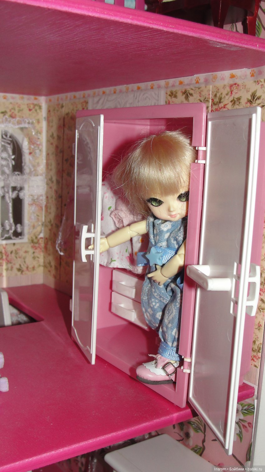 Ai-Ромашка и ее друзья. На улице дождик,на улице слякоть,а нам все равно