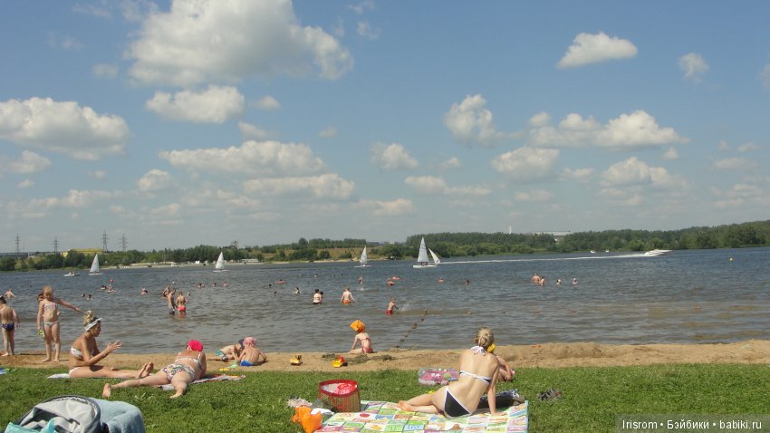 Ai-Ромашка и ее друзья. Пляж