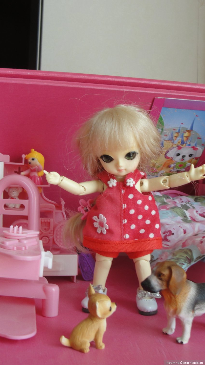 Ai-Ромашка и ее друзья. Пляж (фото 2)