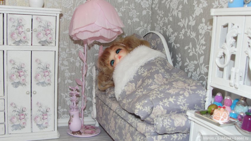 Ai-Ромашка и ее друзья. Как правильно получать подарки от деда Мороза (фото 7)