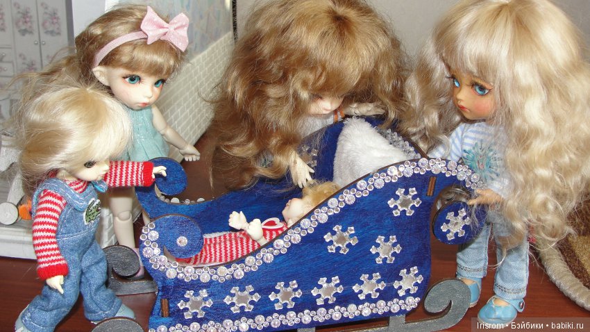 Ai-Ромашка и ее друзья. Как правильно получать подарки от деда Мороза (фото 3)