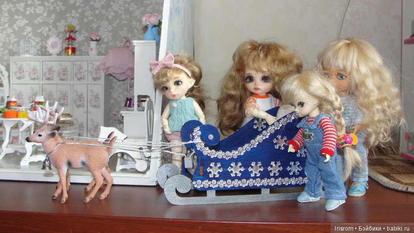 Ai-Ромашка и ее друзья. Как правильно получать подарки от деда Мороза