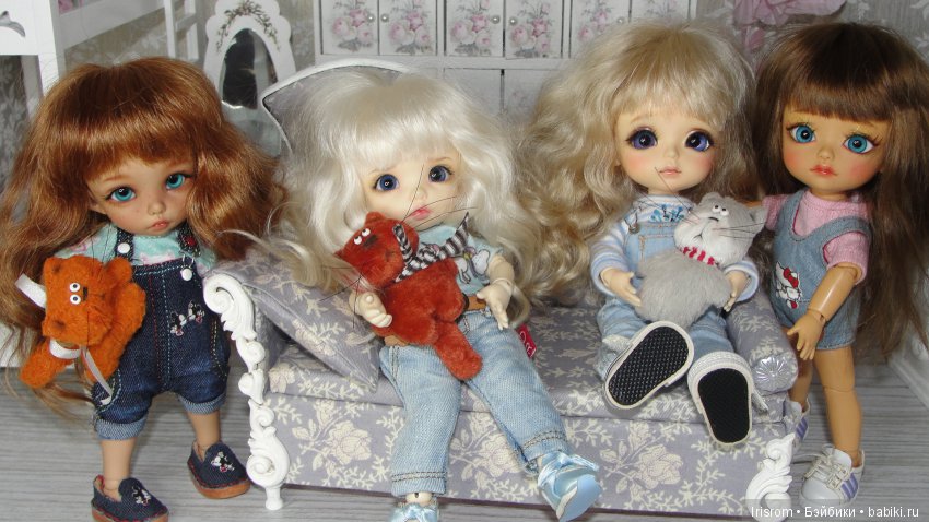 Ai-Ромашка и ее друзья.Без кота и жизнь не та или сколько кошек нужно для счастья