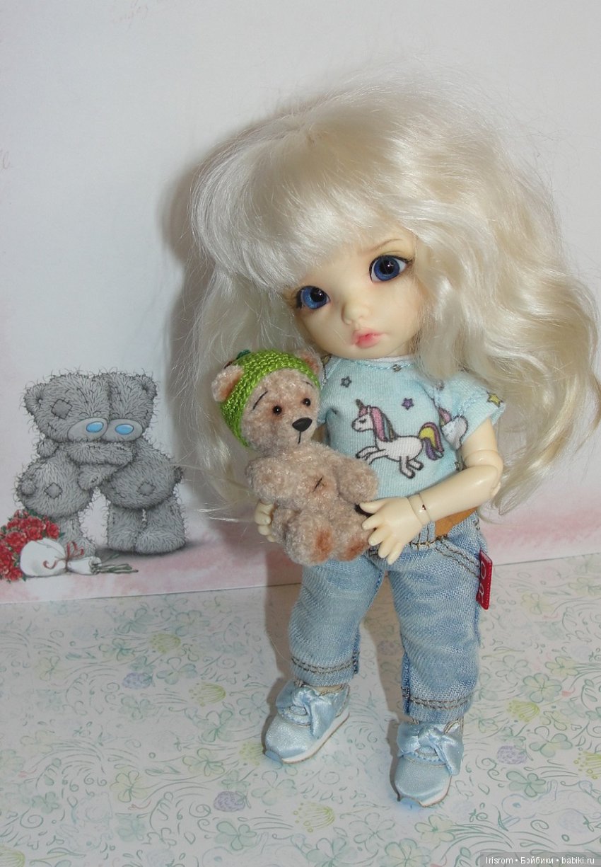 Ai-Ромашка и ее друзья. Понаехавшие и понаостававшиеся