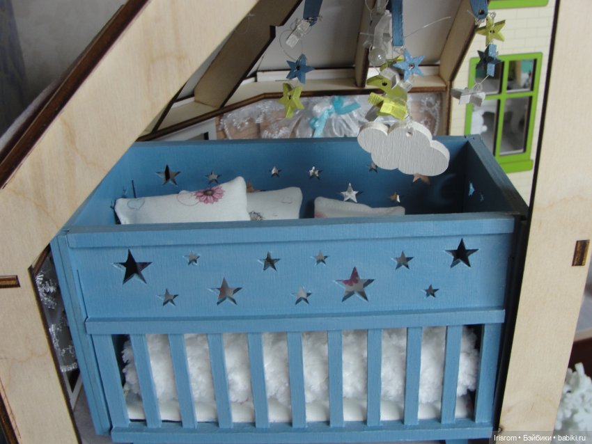 Ai-Ромашка и ее друзья. Как Роми к Деду Морозу ездила