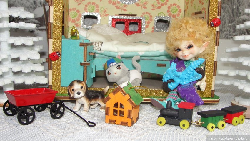 Ai-Ромашка и ее друзья. Как Роми к Деду Морозу ездила (фото 5)