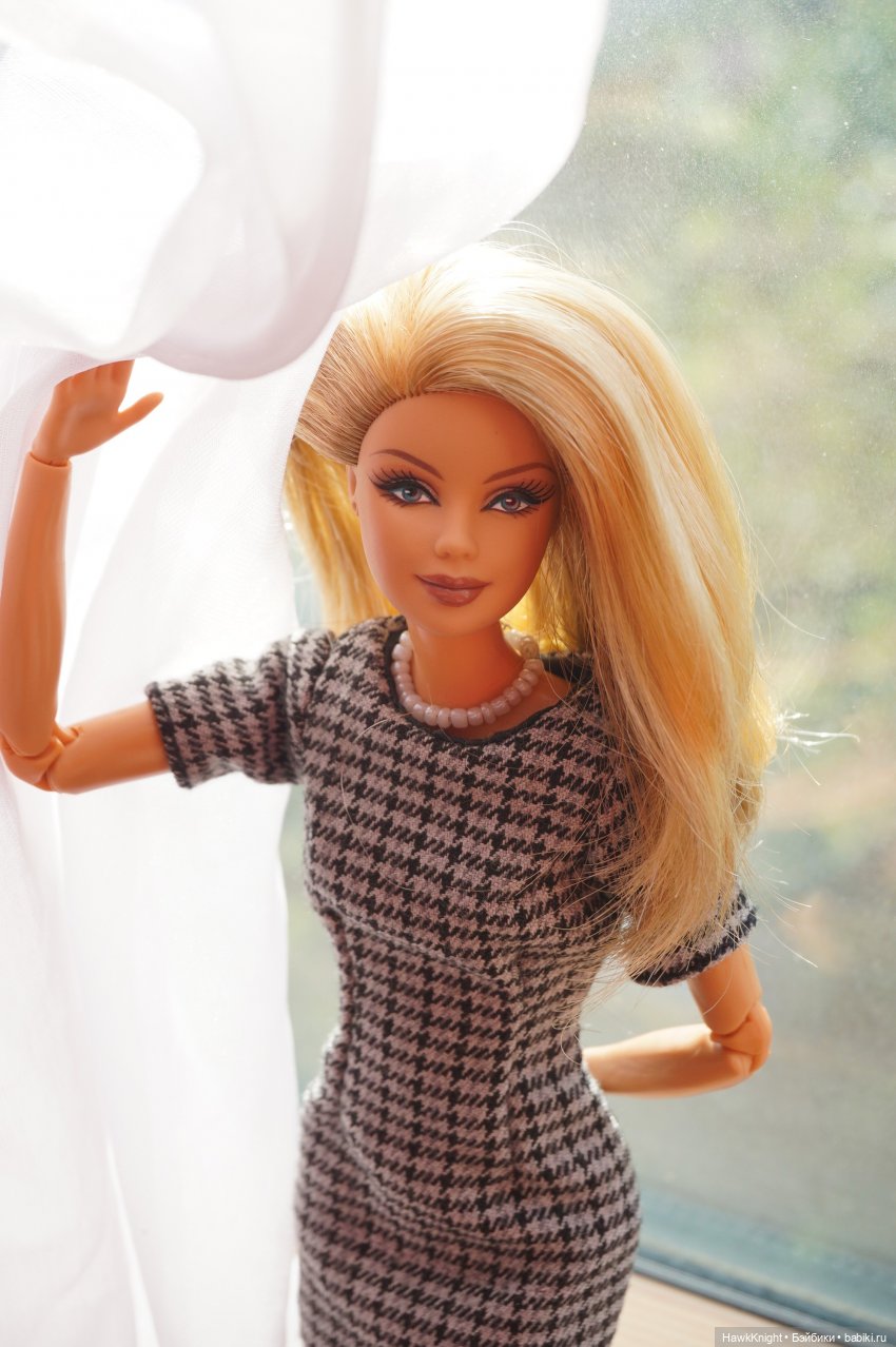 Куклы Barbie (Барби): Looks