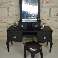 В любой непонятной ситуации делайте мебель