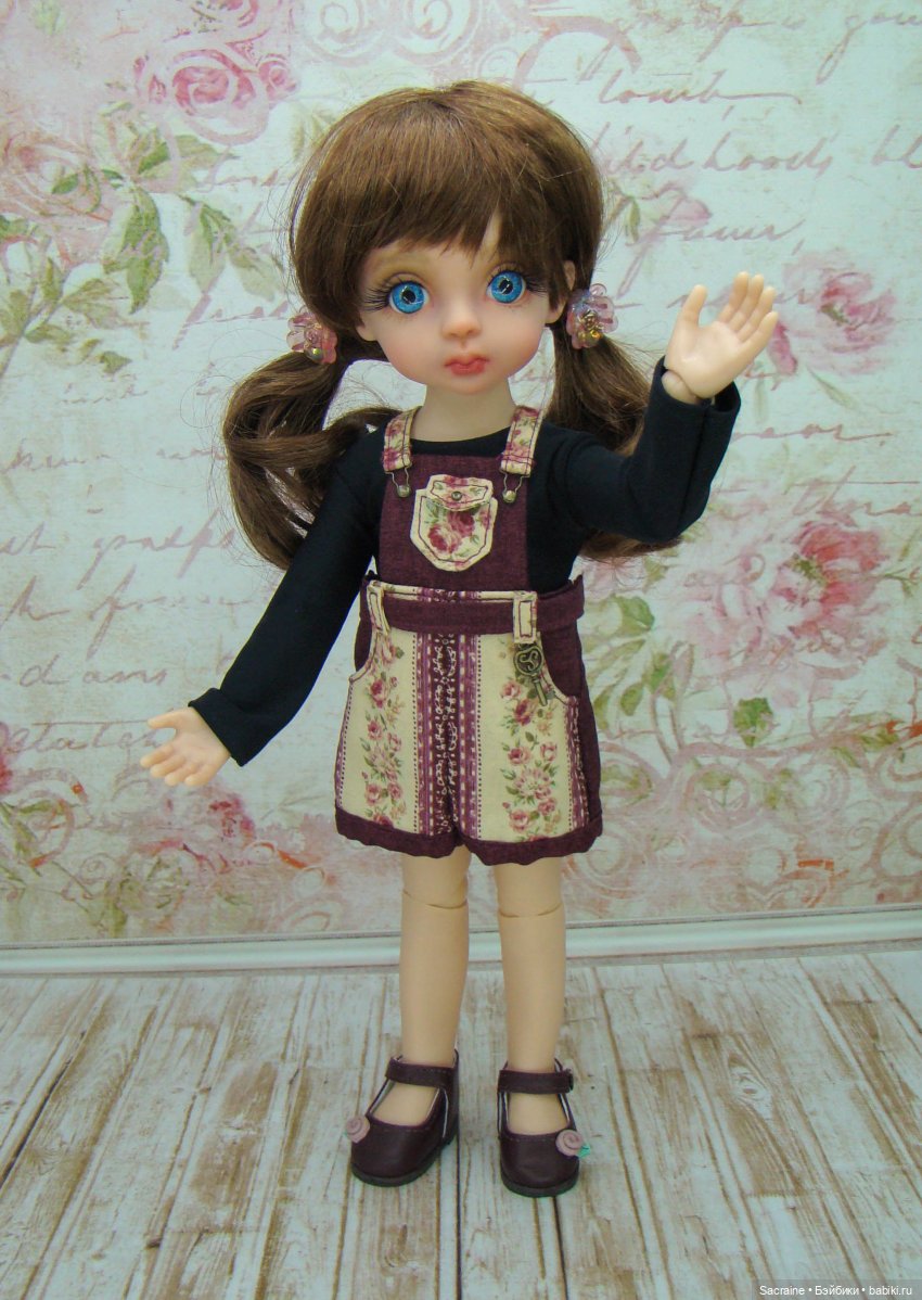 Необычная корейская куколка